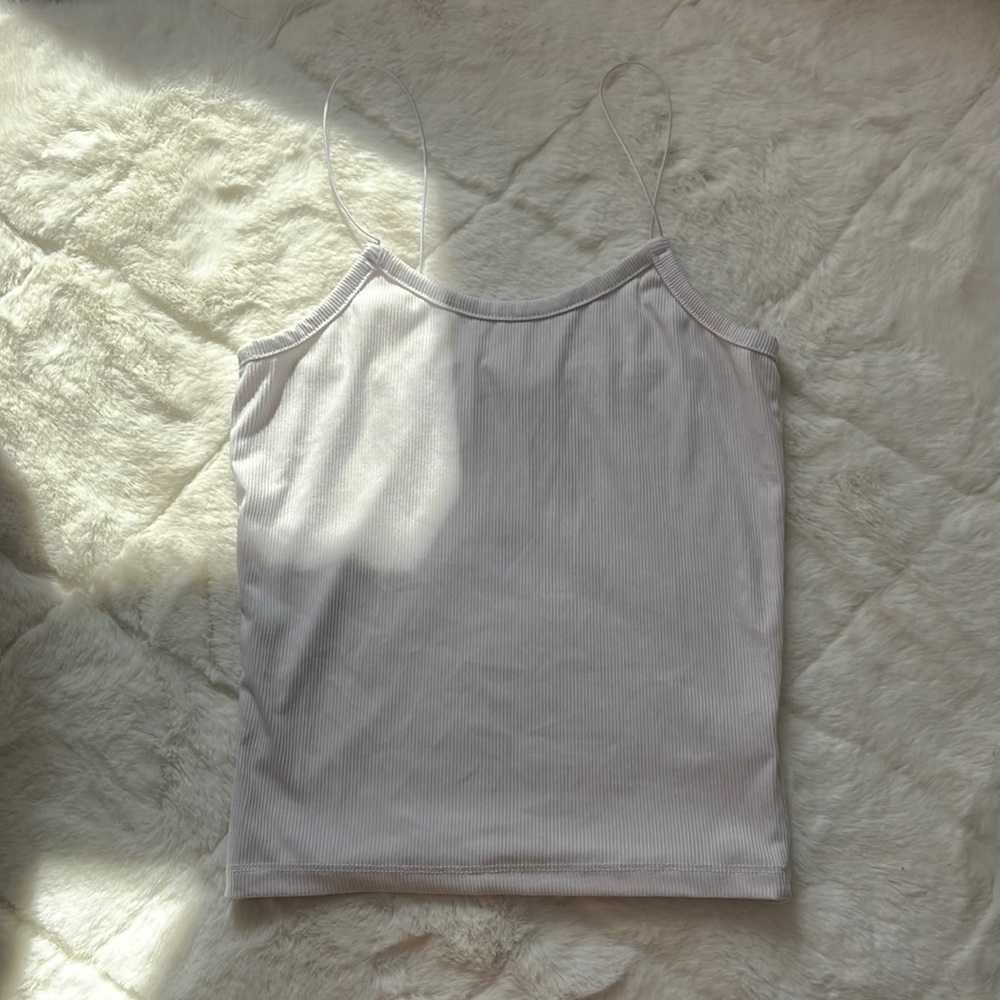 Onestepup White tank